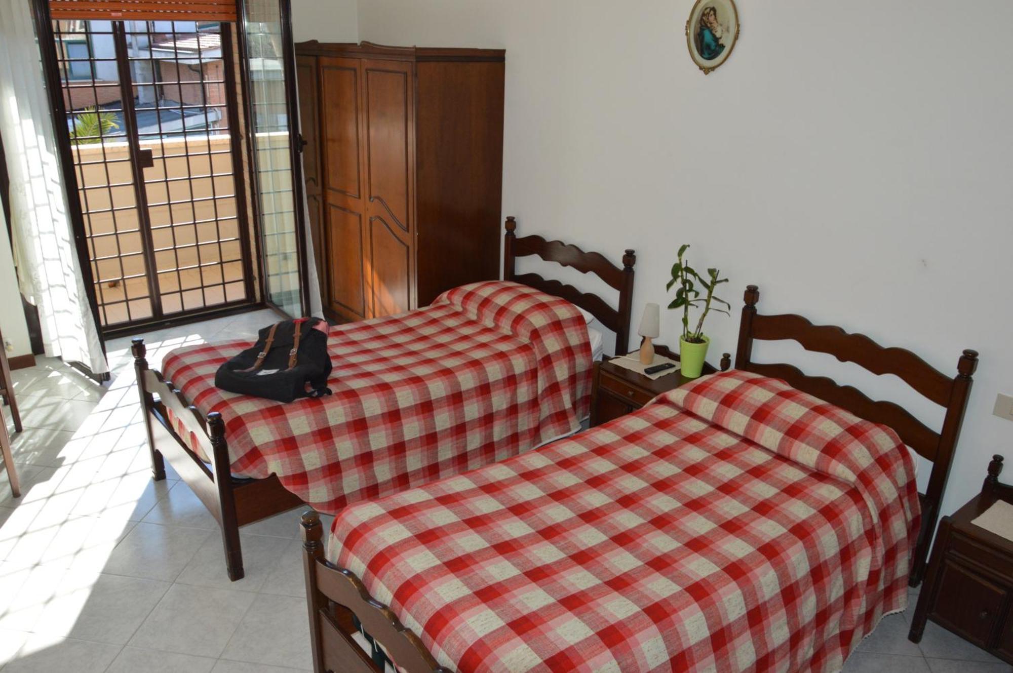 Domus Achille Fosco Hotel Ciampino Exterior foto